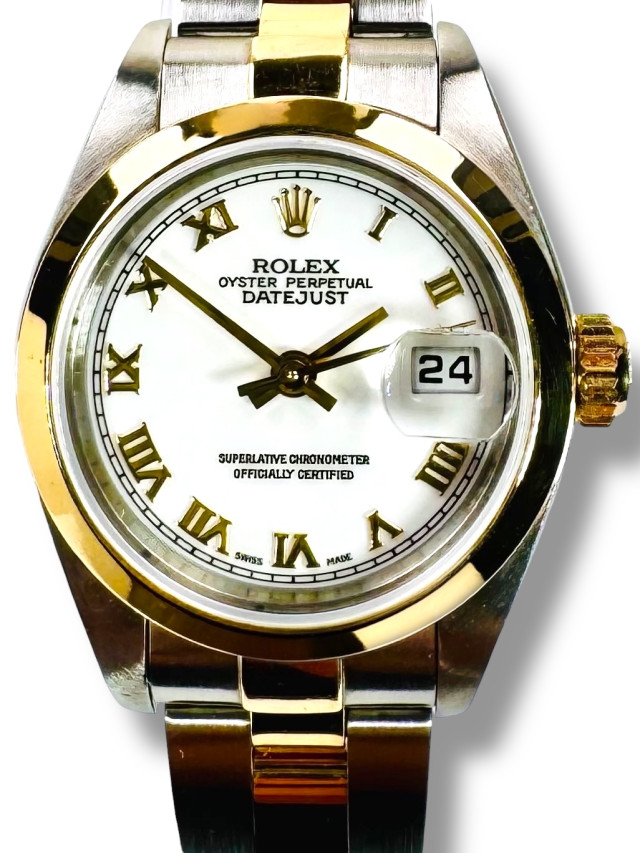 Rolex 79163 Yellow Gold & Steel on Oyster, Smooth Bezel Ivory Pyramid with Gold Roman