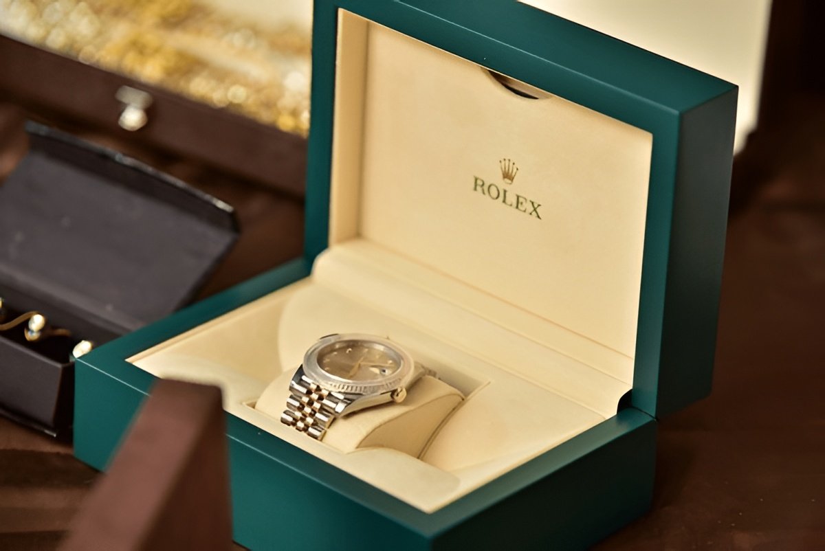 Rolex Price Guide 2026: What Pre-Owned Rolex Watches Actually Cost
