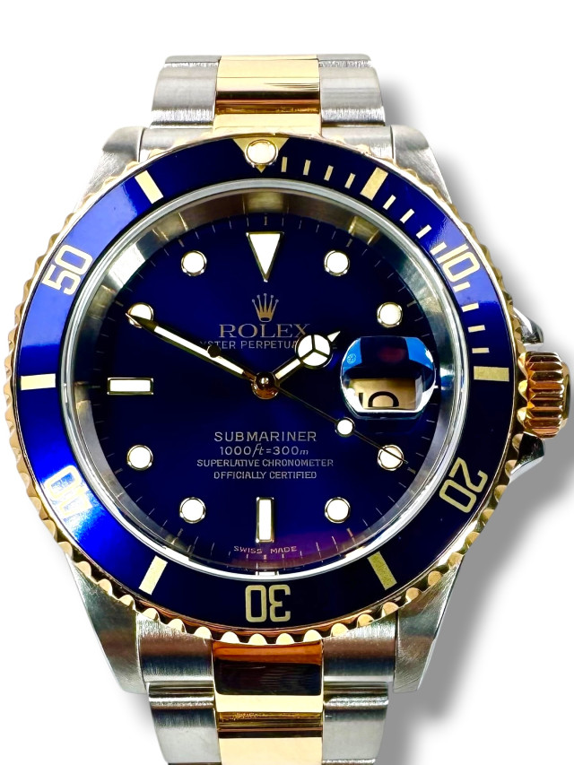 Rolex Submariner 16613 Blue 40MM Mint
