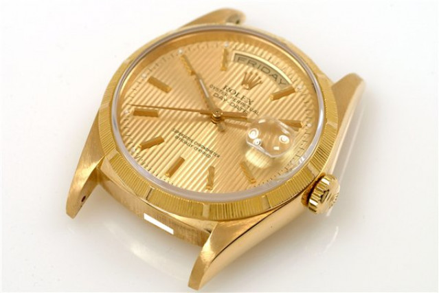 Rolex 18248 Yellow Gold on President With Bark Finish, Engine Turned Bezel Champagne Tapestry with Gold Index