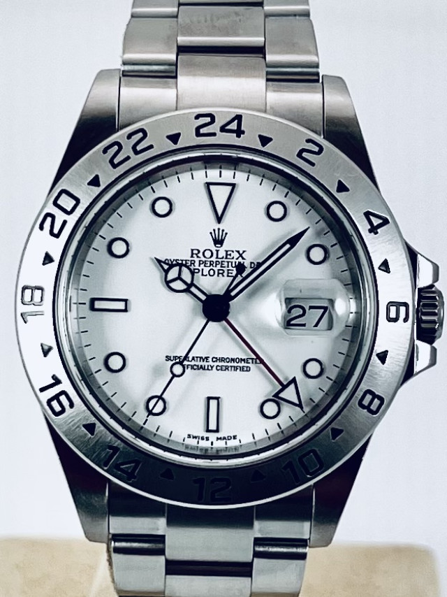 Rolex Explorer II  16570 40 mm "Polar"