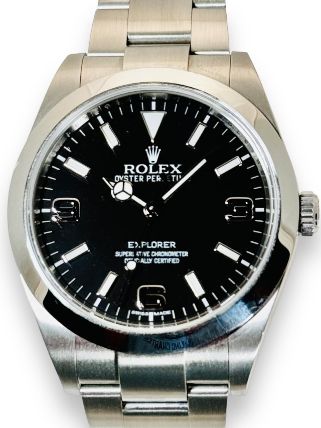 Rolex Explorer 214270 39mm