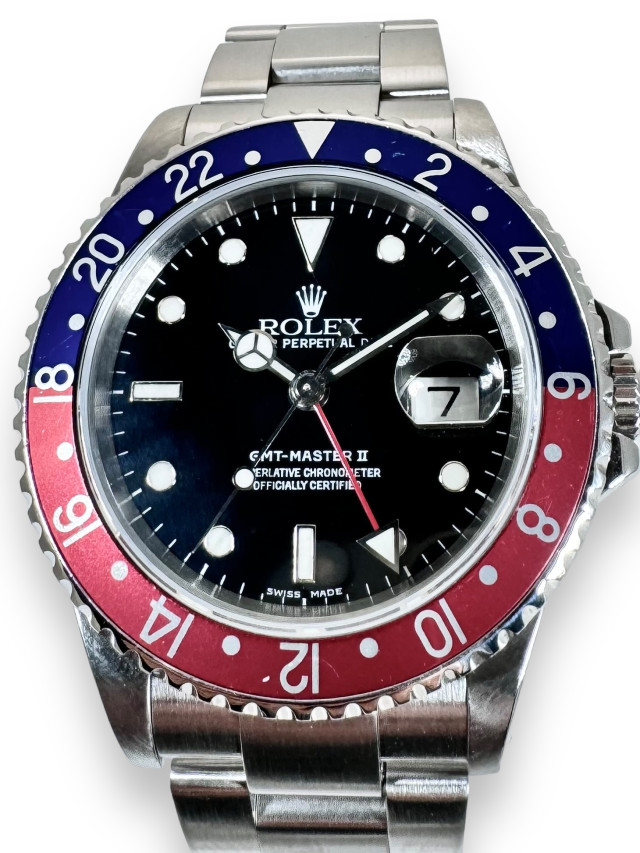 Rolex GMT-Master II 16710 "Pepsi" Bezel