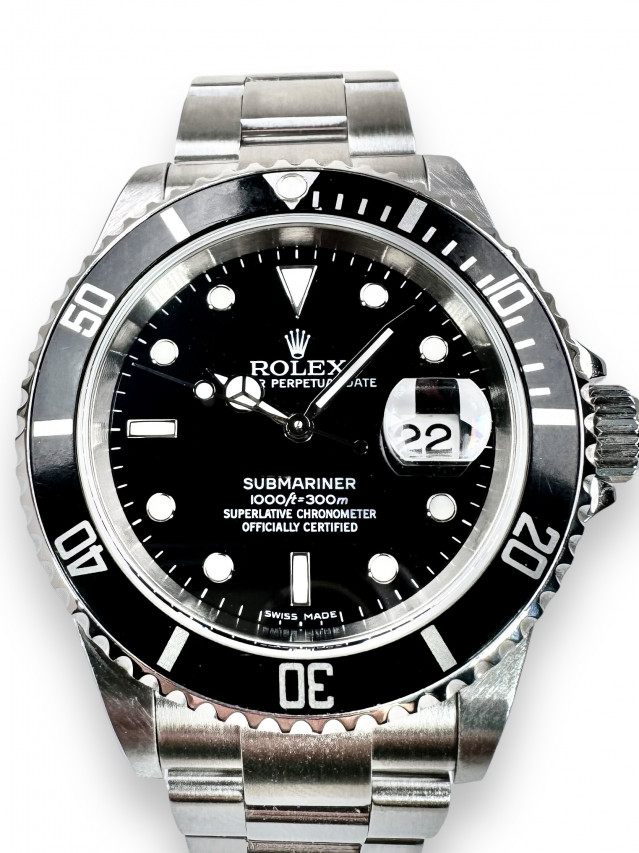 Rolex Submariner 16610  Stainless Steel